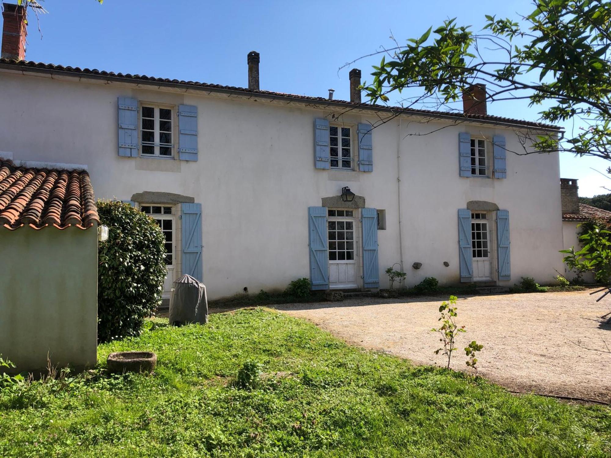 La Vieille Cure, Spa, Wifi A 20 Min Des Plages La Jonchere 外观 照片