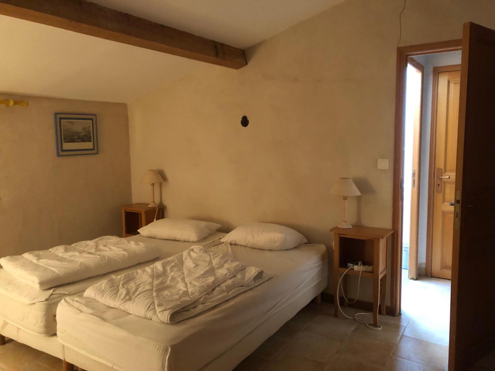 La Vieille Cure, Spa, Wifi A 20 Min Des Plages La Jonchere 外观 照片